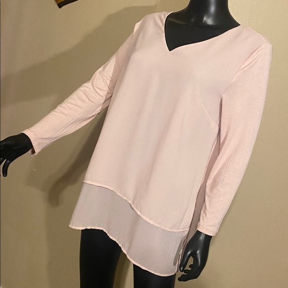 Michael Kors Blush V-Neck Blouse - Picture 4 of 11